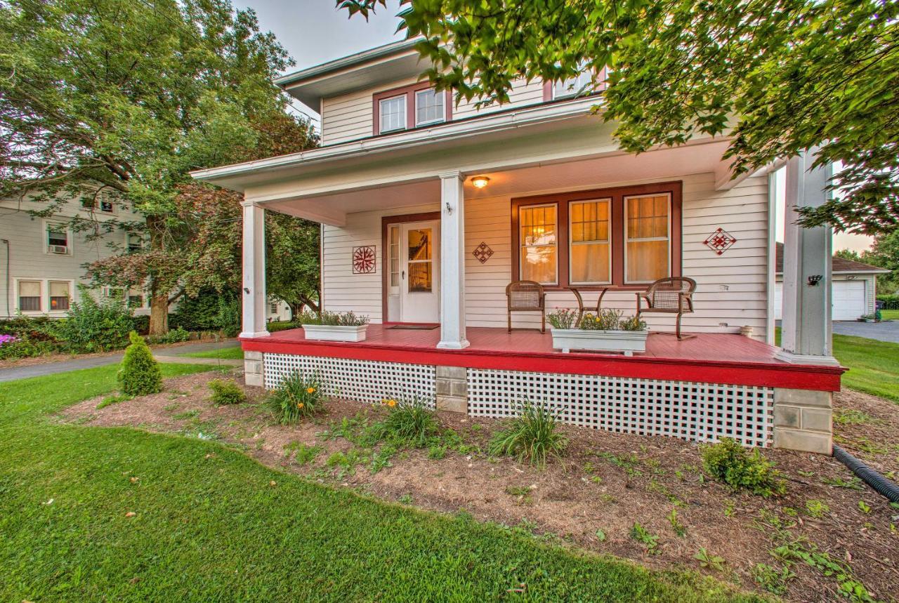 Whimsical Lancaster House With Porch Near Amish Farm Villa Luaran gambar